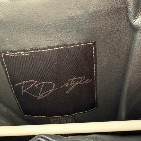 RD Style Women's Black Leather Jacket - Picture 3 of 3